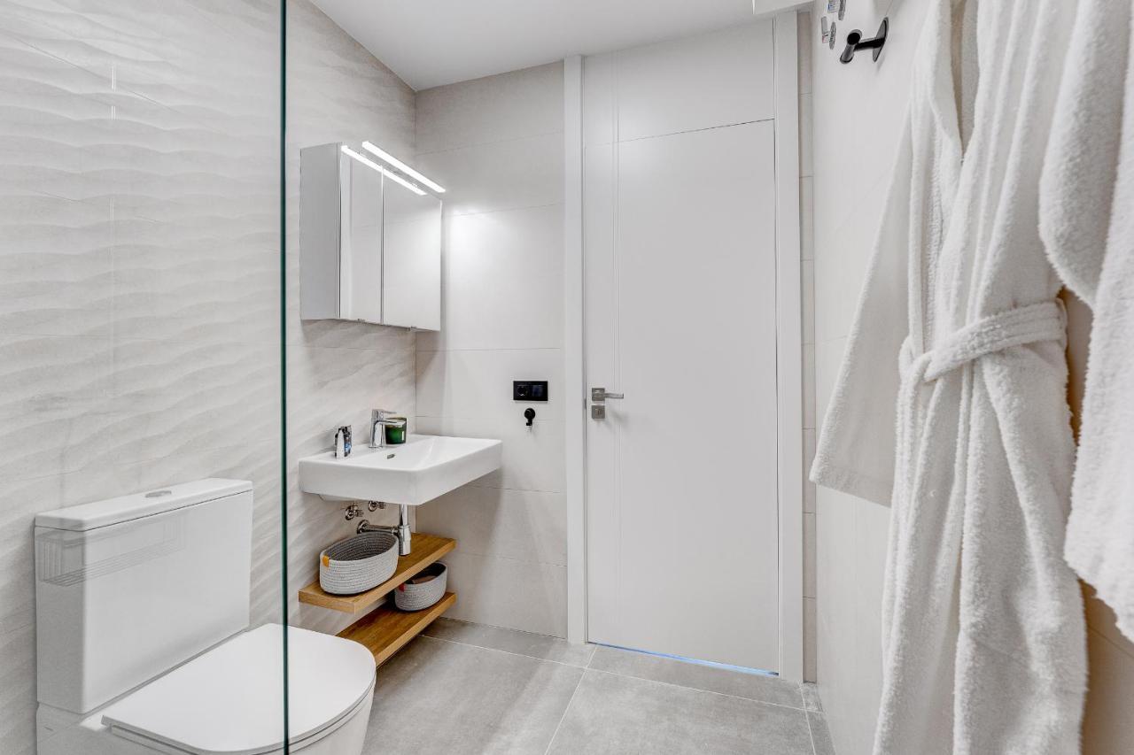 Apartament Modern New Terrazas De Costa Adeje. Heated Pool, Big Terrace And Private Parking *