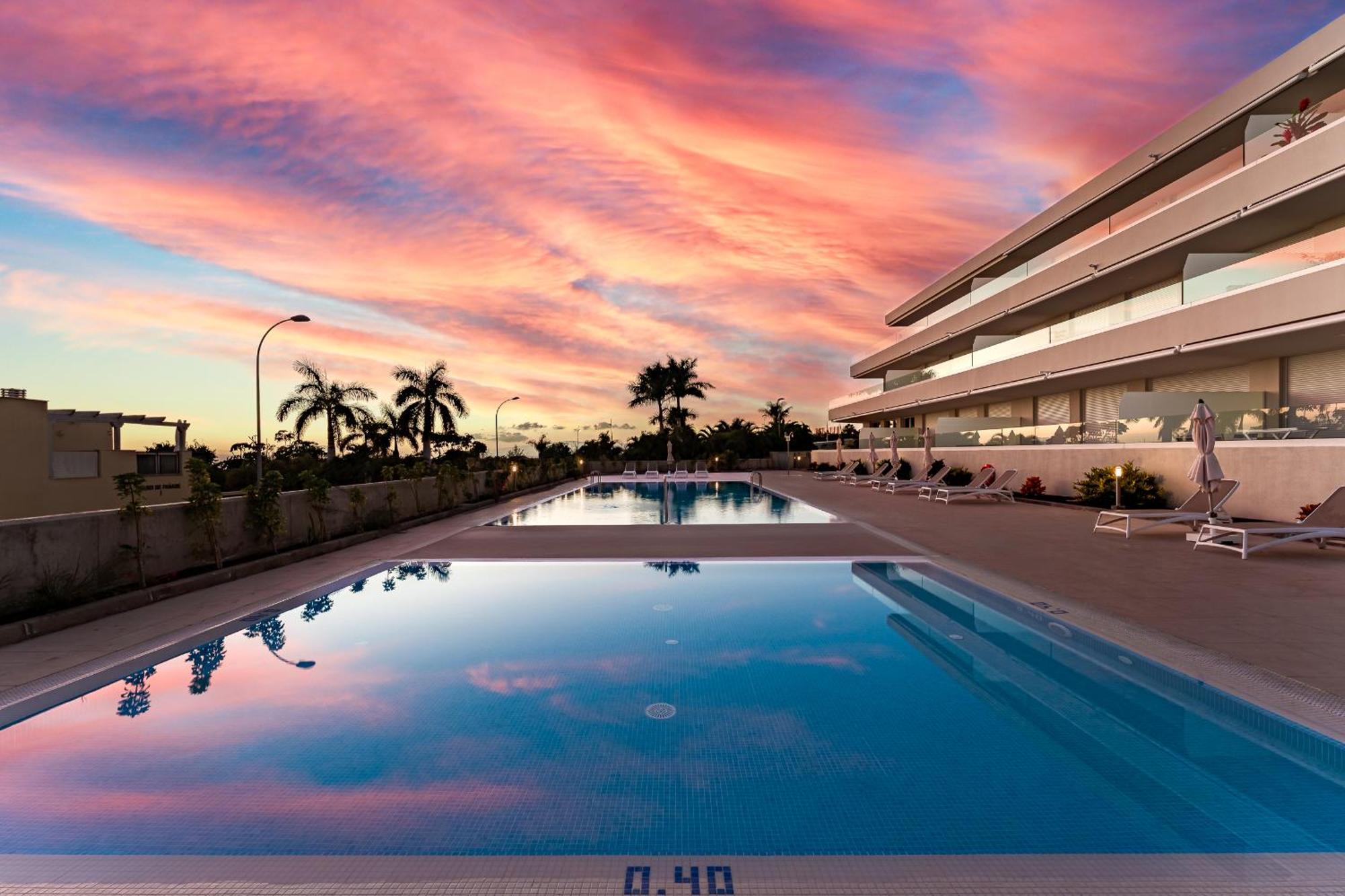 Apartament Modern New Terrazas De Costa Adeje. Heated Pool, Big Terrace And Private Parking *