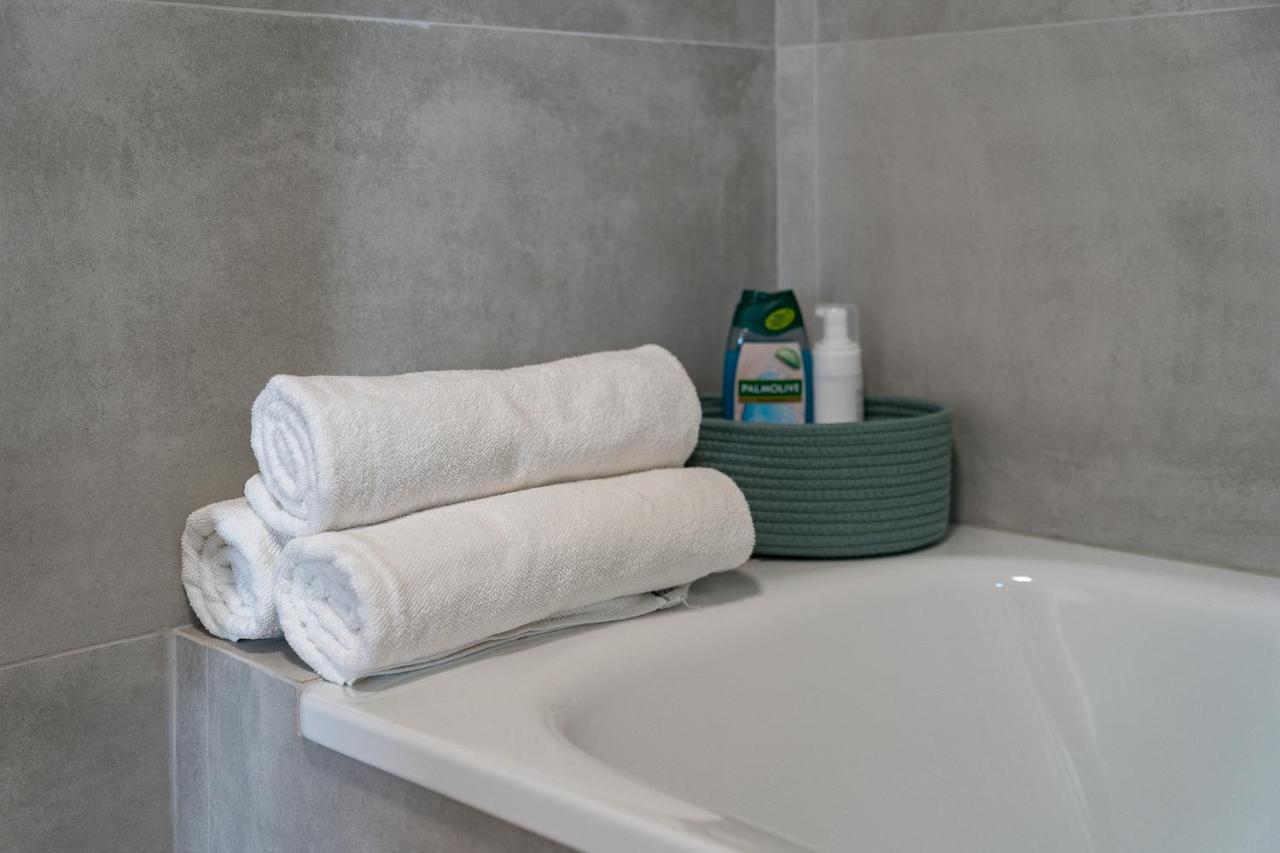 Modern New Terrazas De Costa Adeje. Heated Pool, Big Terrace And Private Parking Apartment