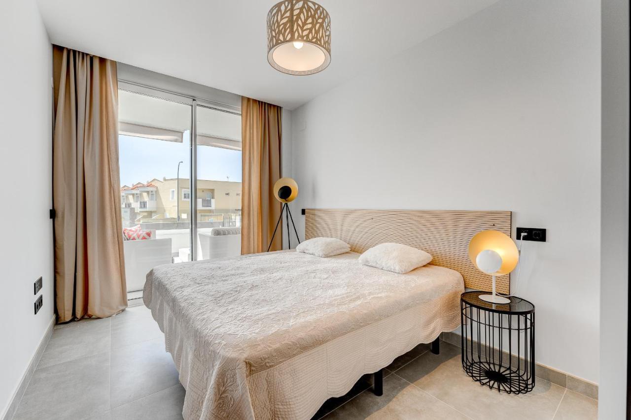 Apartment Modern New Terrazas De Costa Adeje. Heated Pool, Big Terrace And Private Parking