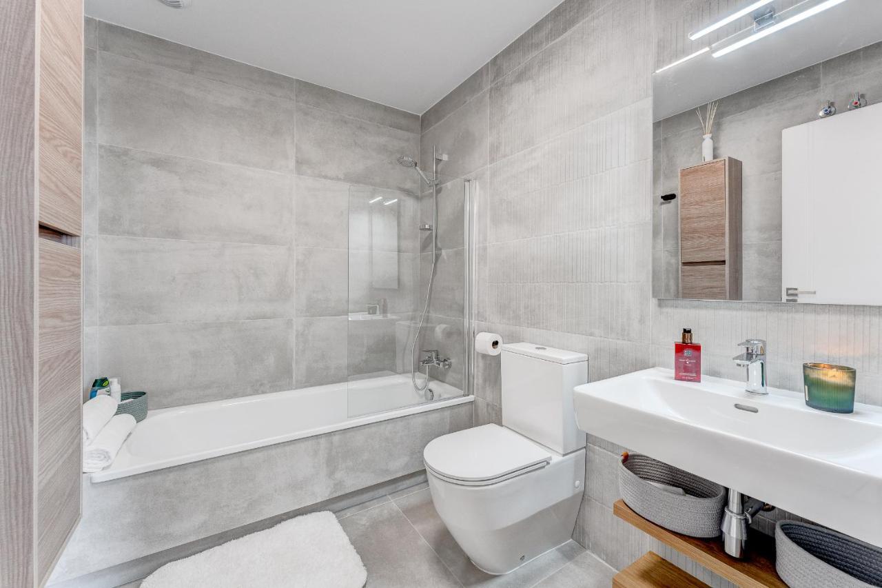 Modern New Terrazas De Costa Adeje. Heated Pool, Big Terrace And Private Parking Apartment Costa Adeje (Tenerife)